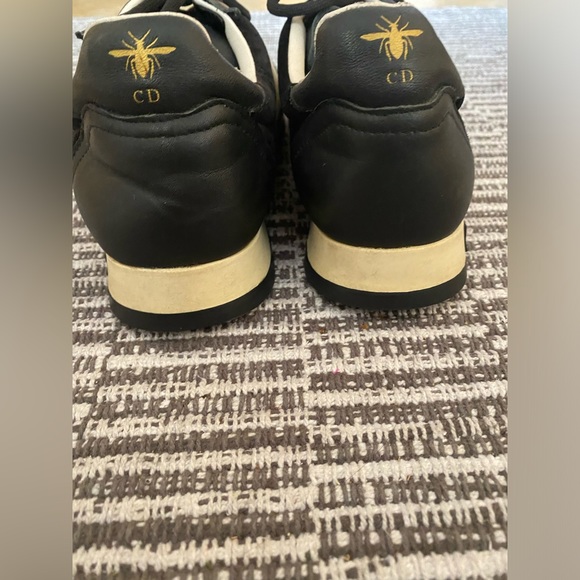 Dior Black/White Leather Diorun Sneakers Retails $1300 - Picture 7 of 13